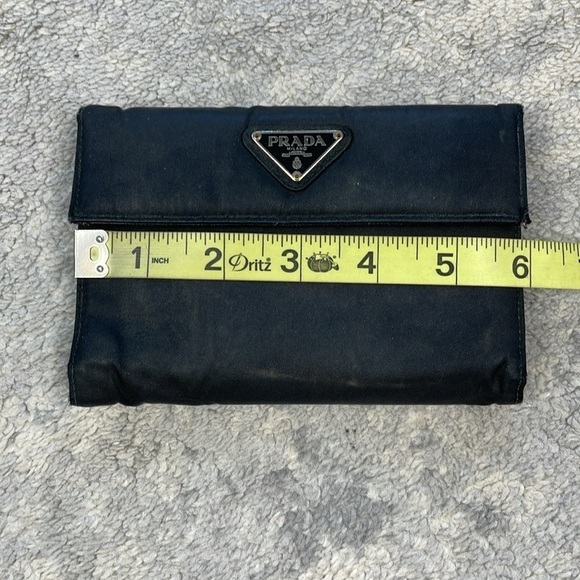 Prada Nylon Envelope Snap Wallet Black Designer Classic Everyday Triangle Plaque - Picture 15 of 16